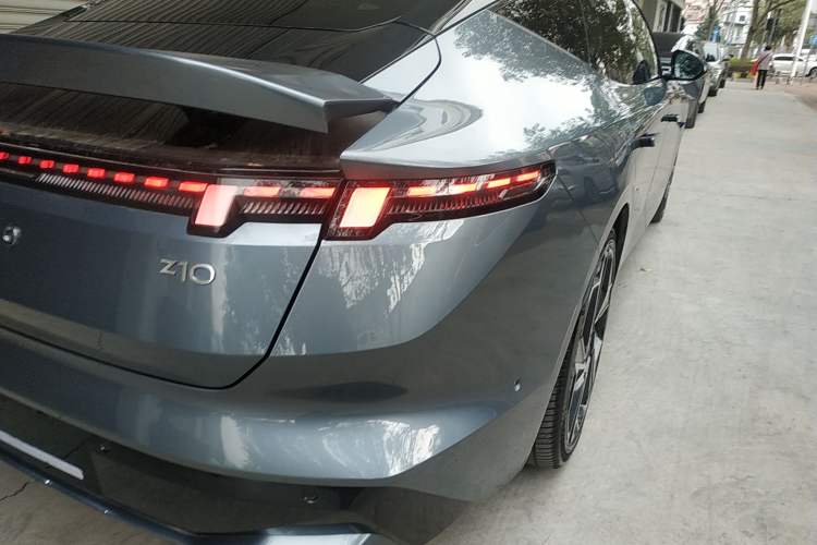 Used Lynk & Co Z10 2025 95 kWh 702 km All-Wheel Drive Intelligent Driving Ultra