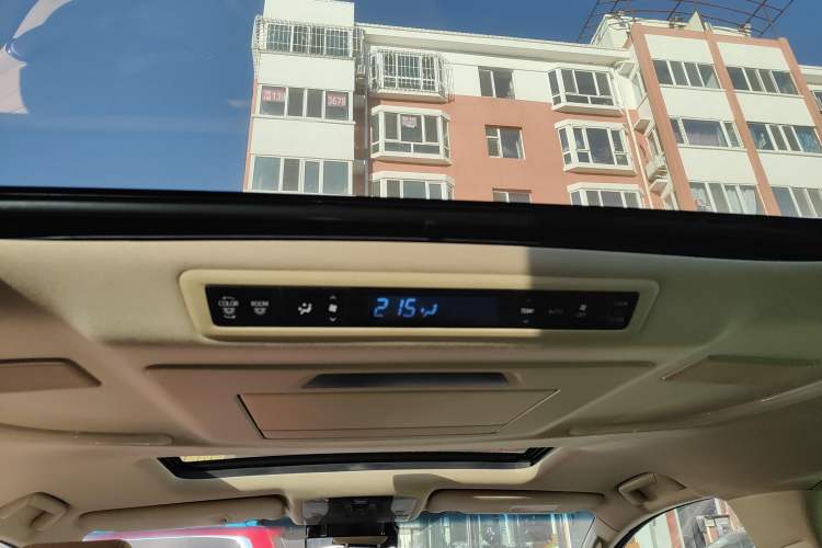 Used Toyota Vellfire 2021 Crown Dual-Engine 2.5L HV Supreme Edition