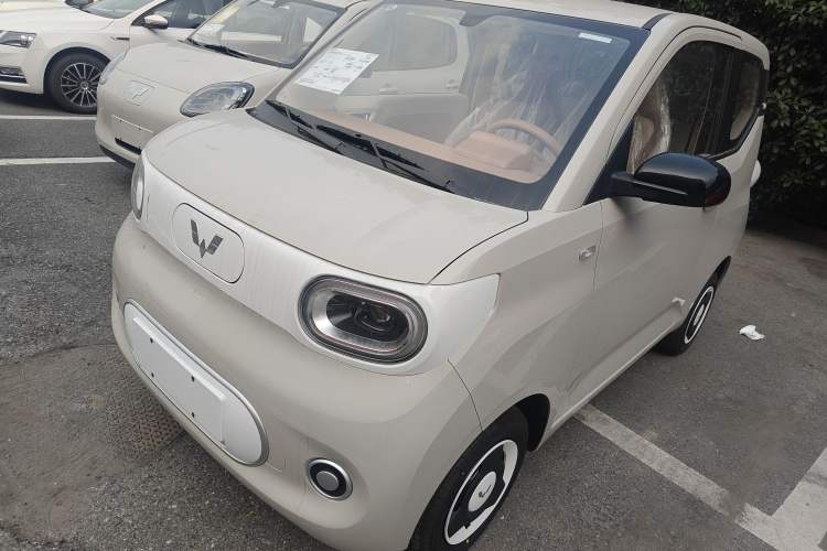 Used Wuling Hongguang MINIEV 2024 3rd Generation 215km Youth Edition