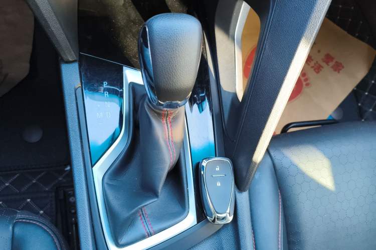 Used Chevrolet Orlando 2019 Redline 530T Automatic Enjoyment Version (5+2 Seating) China VI
