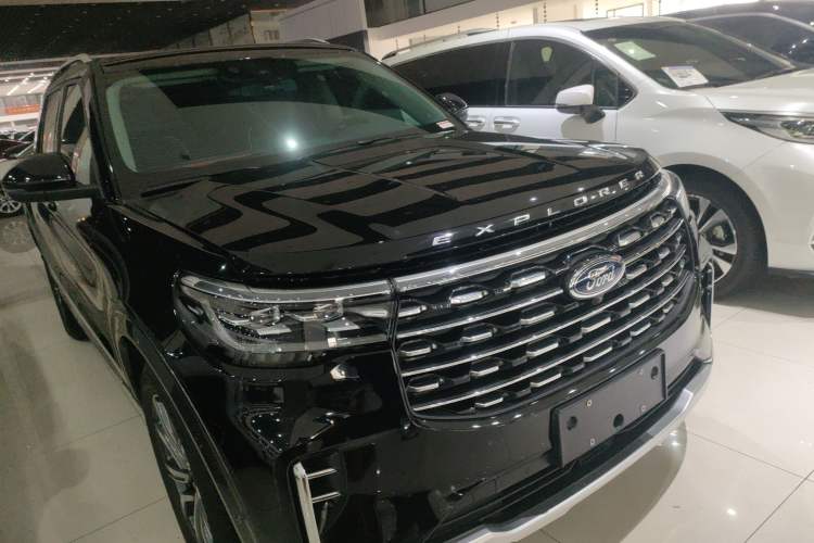 Used Ford Explorer 2023 EcoBoost 285 Four-Wheel Drive Titanium Edition 7-Seater