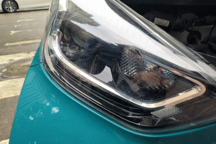 Used Chery Little Ant 2021 200 000-Yuan Ant Fan Edition Talent Version NMC Battery 408 km续航
