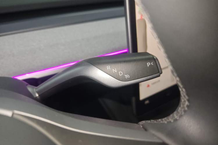 Used Tesla Model Y 2024 Rear-Wheel-Drive Version
