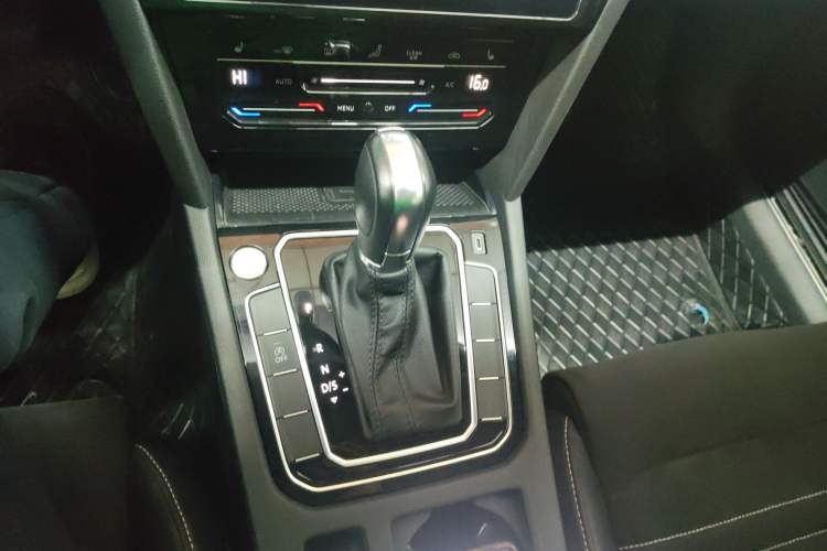 Used Volkswagen Magotan 2020 330TSI DSG Luxury Edition
