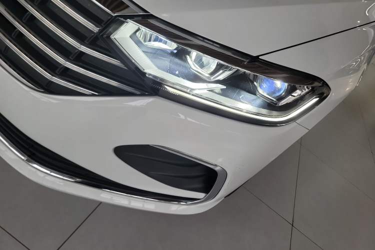 Used Volkswagen Lavida 2023 300TSI DSG Full-Comfort Edition
