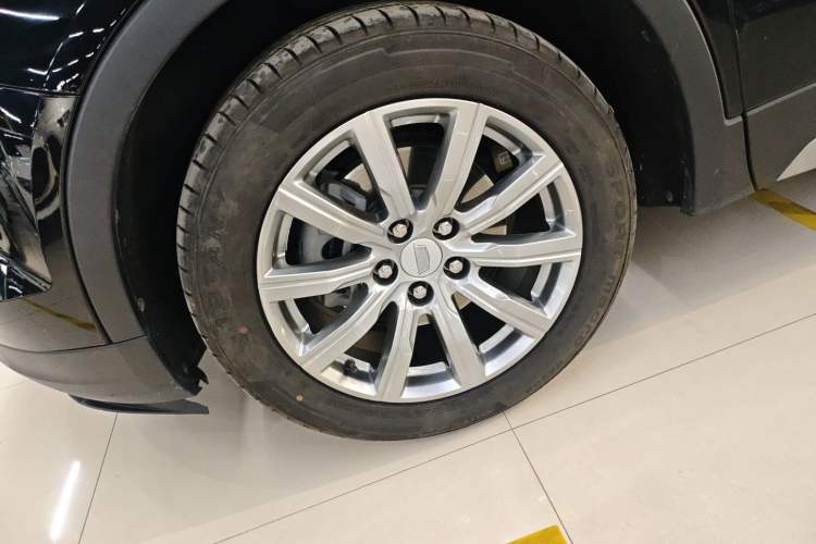 Used Cadillac XT4 2021 28T Two-Wheel Drive Leading Version
