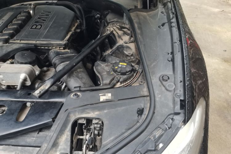 Used BMW 5 Series 2014 535Li Leading Model
