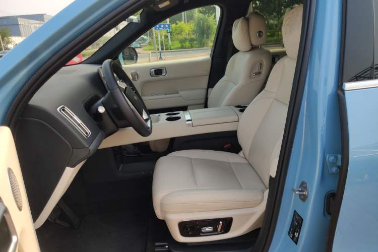 Used Li Auto L8 2024 Max
