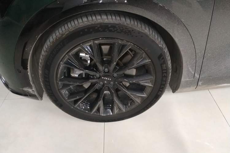 Used Zeekr 7X 2025 100kWh Long-Range All-Wheel Drive Intelligent Driving Version