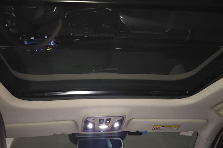 Used Haval F7 2021 2.0T Two-Wheel Drive i-Van
