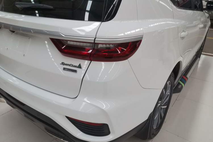 Used Geely Auto Vision X6 2020 1.4T CVT Luxury Edition
