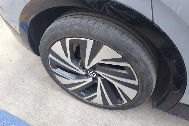 Used Volkswagen ID.4 CROZZ 2024 PRIME