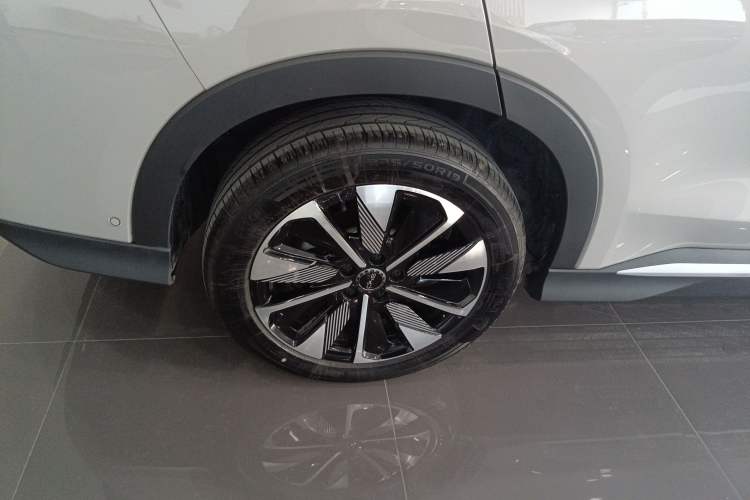 Used BYD Song PLUS New Energy 2025 DM-i Intelligent Driving 160KM Flagship Model
