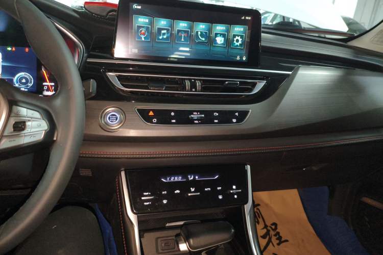 Used Changan CS75 2021 Honor Million Edition 280T DCT Prestige Model
