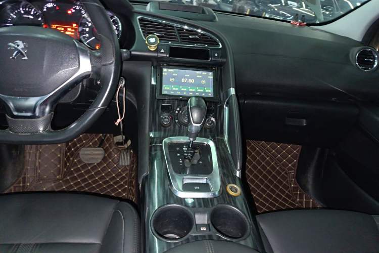 Used Peugeot 3008 2015 2.0L Automatic Trend Edition