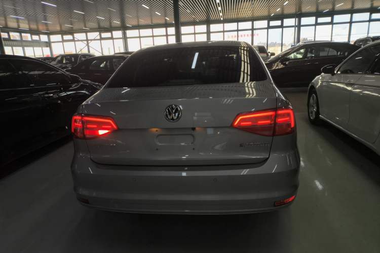 Used Volkswagen Sagitar 2018 1.6L Automatic Comfort Model
