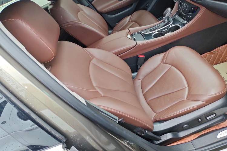 Used Buick Envision 2019 20T Two-Wheel Drive Luxury Version China VI Standard
