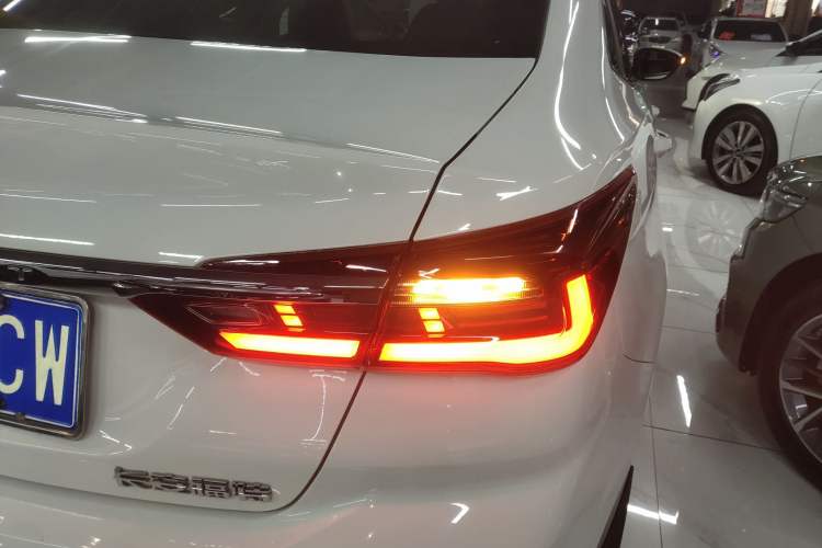 Used Ford Escort 2021 1.5L Automatic Diamond Edition
