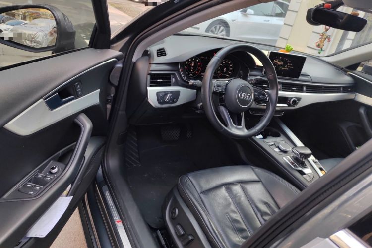 Used Audi A4L 2018 30th Anniversary Edition 40 TFSI Fashion Model