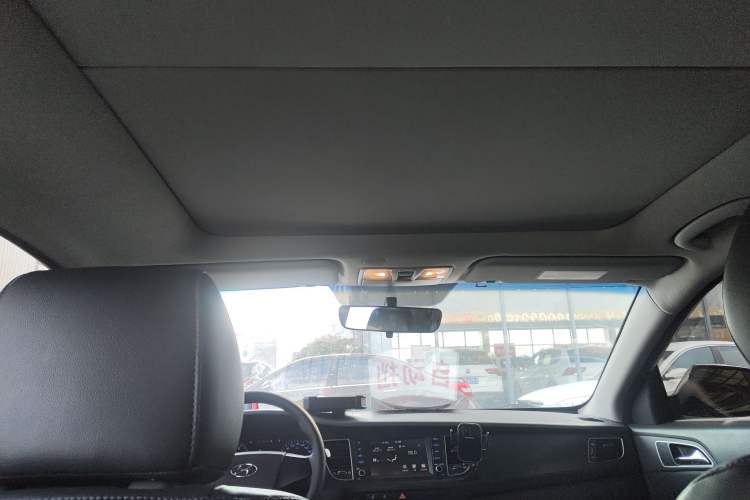 Used Hyundai Mistra 2016 1.8L Automatic Smart GLS