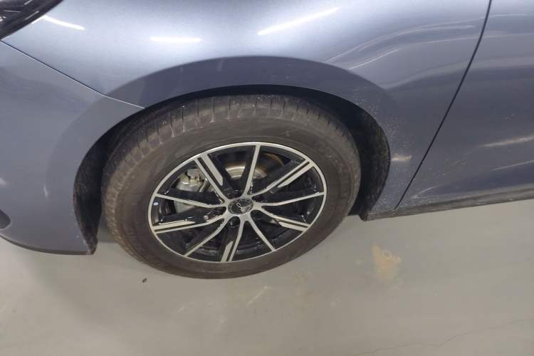 Used BYD Seal 06 New Energy 2024 DM-i 120KM Luxury Model
