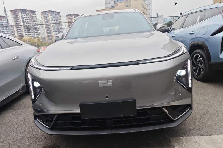 Used  L7 2025 EM-i 115km Exploration+ Edition
