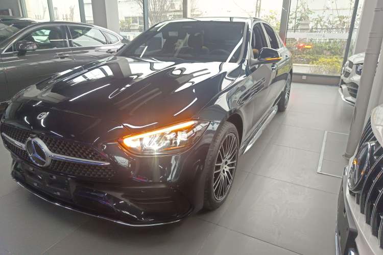 Used Mercedes-Benz C-Class 2023 Second Facelift C 260 L Sport Edition