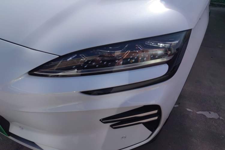 Used BYD Song PLUS New Energy 2025 EV 520km Luxury Version
