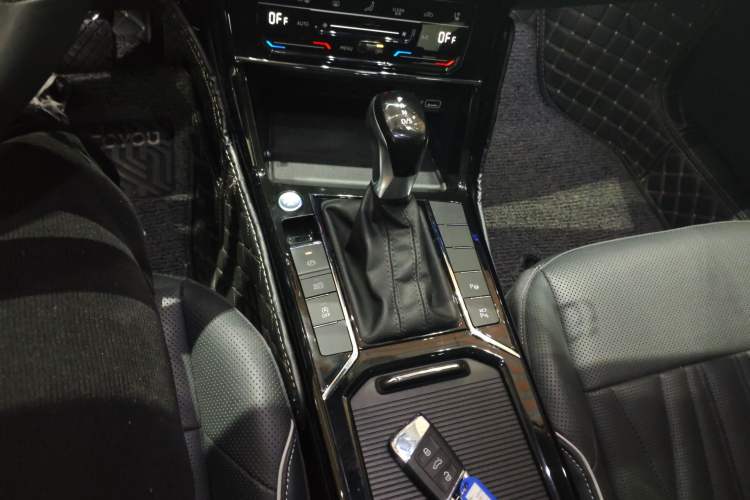 Used Volkswagen Passat 2023 330TSI Luxury Edition