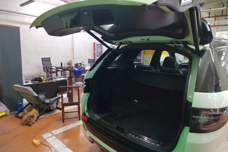 Used Land Rover Discovery Sport 2020 249 PS R-Dynamic Performance Edition
