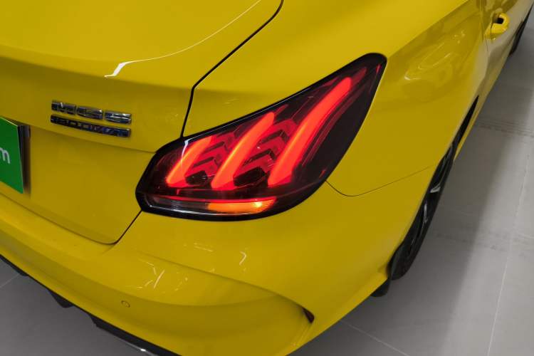 Used MG 5 2021 180 DVVT Manual Youth Luxury Edition
