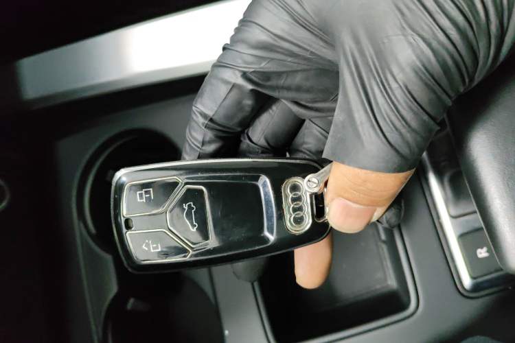 Used Audi A4L 2022 40 TFSI Fashion Dynamic Model
