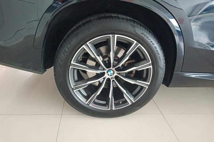 Used BMW X5 2022 Restyled xDrive 30Li Luxury Version M Sport Package