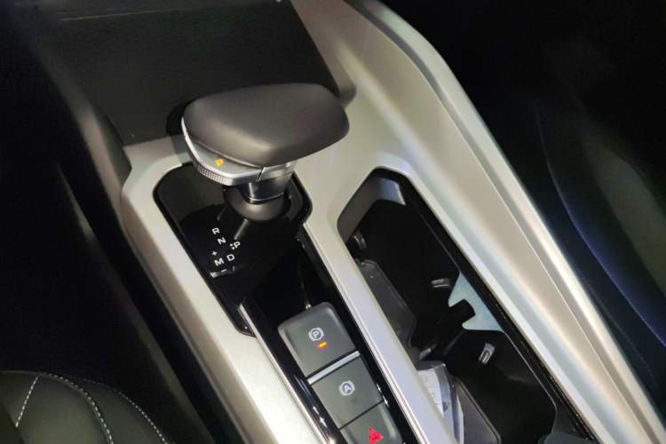 Used Geely Auto Preface 2025 Dongfang Yao 1.5TD Kunlun Edition
