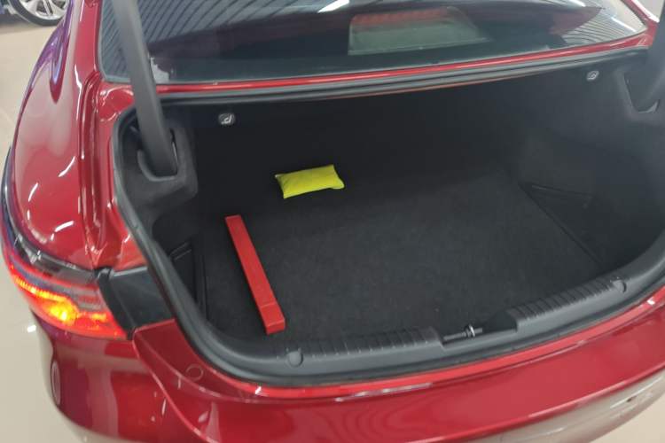 Used Mazda Atenza 2020 2.5L Skyline Sport Edition
