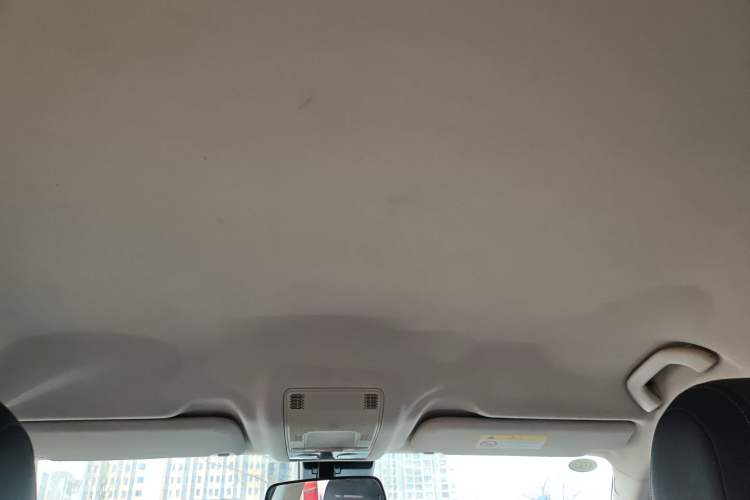 Used Qoros 5 2018 Revised Version 1.6T Automatic Leading Edition
