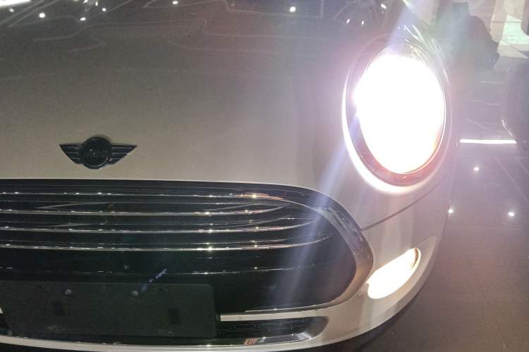 Used  MINI 2016 1.5T COOPER
