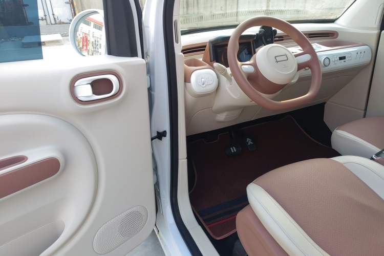 Used Bestune Pony 2026 Model 222km Shining Horse