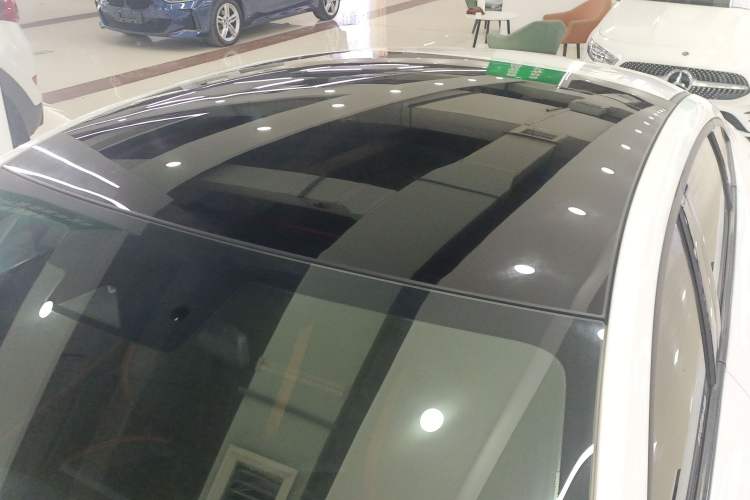 Used Changan UNI-V 2023 1.5T Prestige Model
