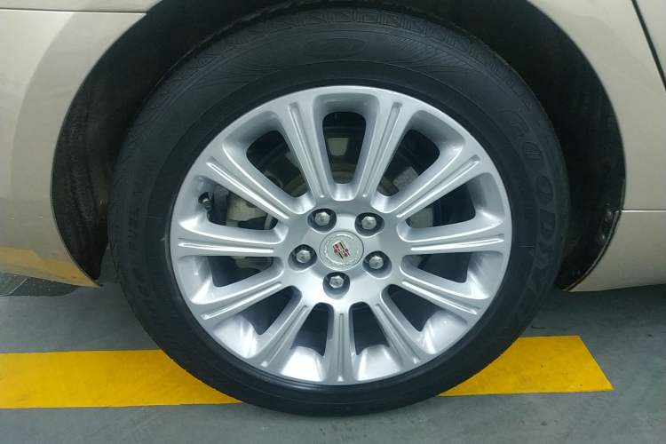 Used Cadillac XTS 2014 28T Comfort Version