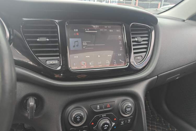 Used Fiat Viaggio 2012 1.4T Automatic Luxury Edition
