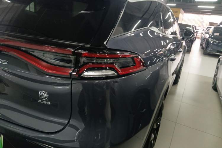 Used BYD Tang New Energy 2021 DM 2.0T Four-Wheel Drive High-Performance Flagship Model
