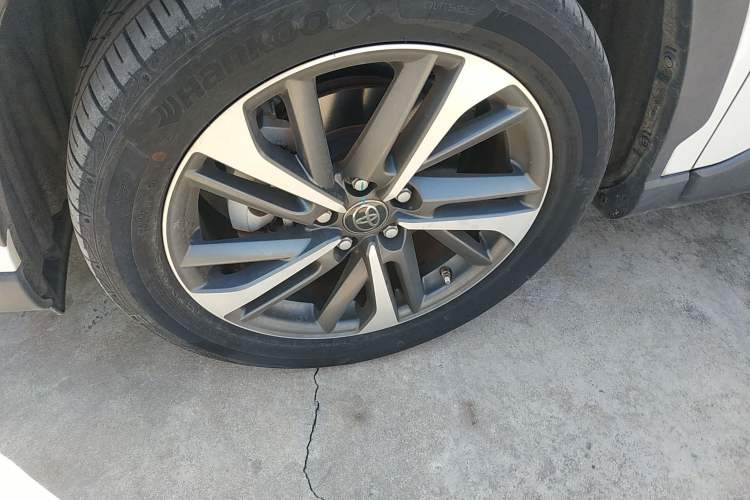 Used Toyota FRONTLANDER 2022 2.0L CVT Luxury PLUS Edition
