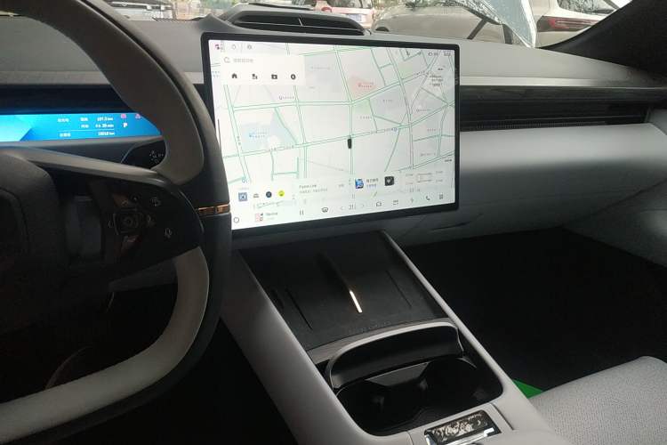 Used Lynk & Co Z10 2025 95 kWh 702 km All-Wheel Drive Intelligent Driving Ultra