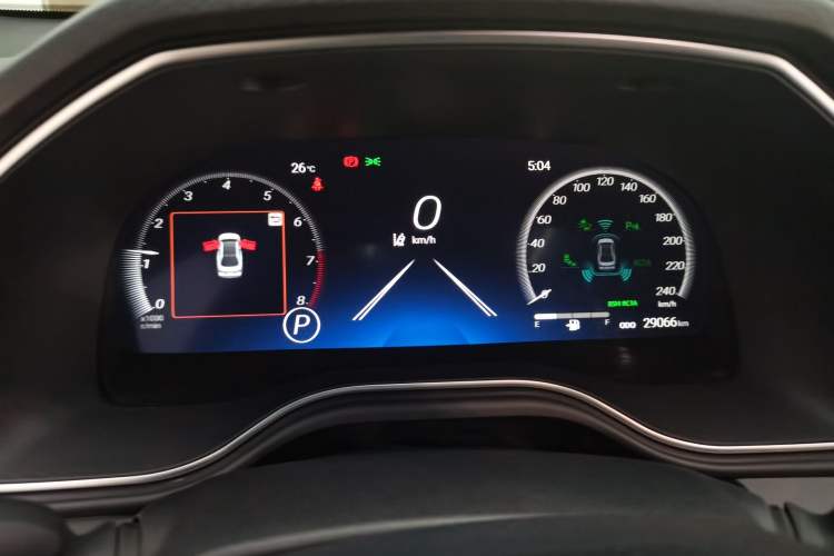 Used Toyota Avalon 2023 2.0L XLE Deluxe Edition
