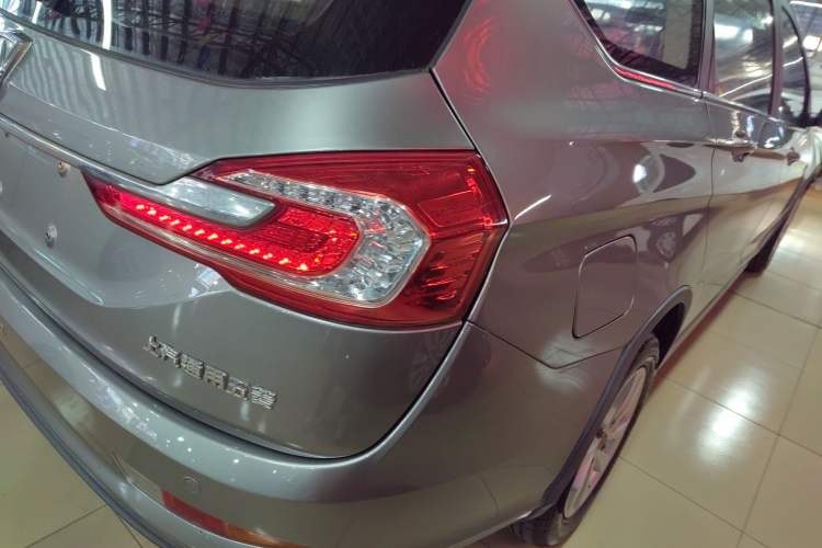 Used Baojun 310W 2017 1.5L Manual Fashion Edition China VI