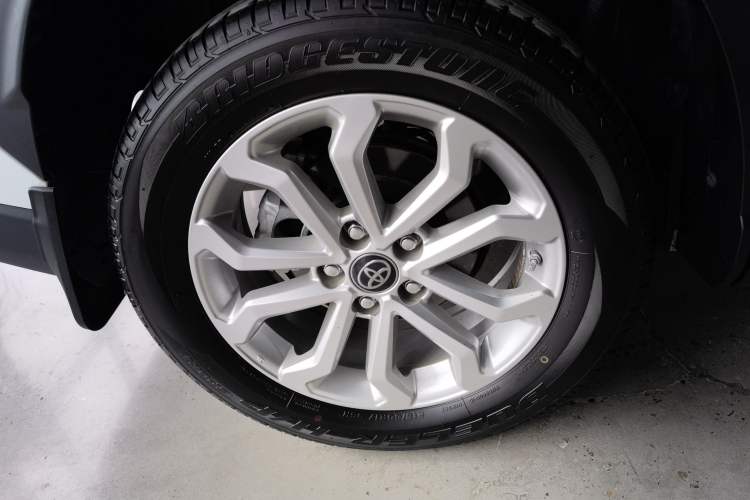 Used Toyota FRONTLANDER 2023 2.0L CVT Elite Edition