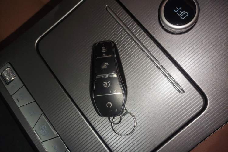 Used BYD Han L 2025 DM-p Four-Wheel-Drive LiDAR Flagship Model
