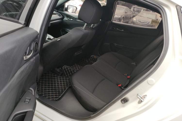 Used Honda Civic 2021 HATCHBACK 220TURBO CVT New Trendsetter