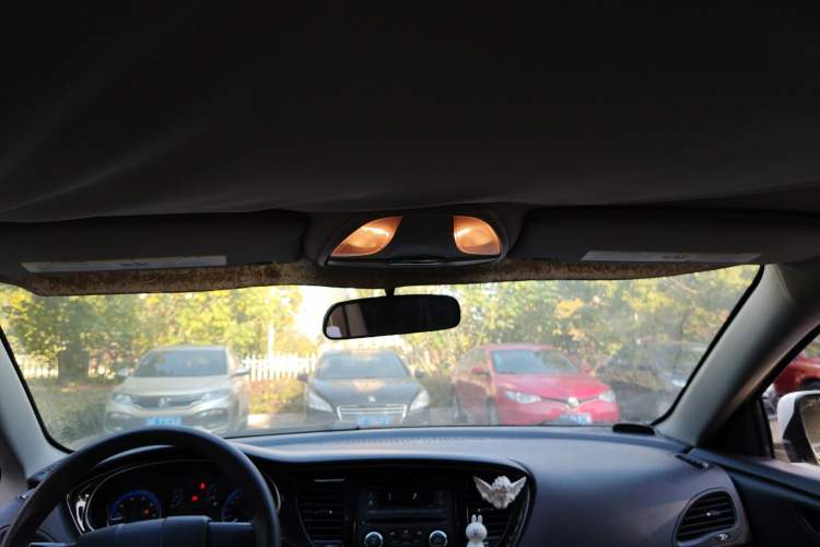 Used Fiat Viaggio 2015 1.4T Automatic Enjoyment Edition
